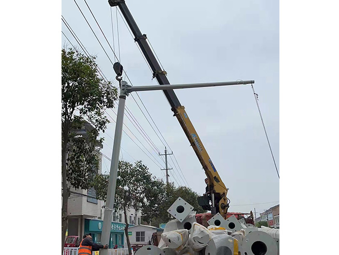 監控桿安裝